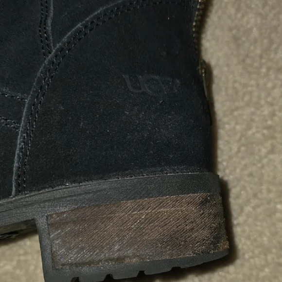 UGG Women's Black Winter Boots - Picture 2 of 16